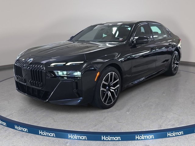 2023 BMW 7 Series 740i