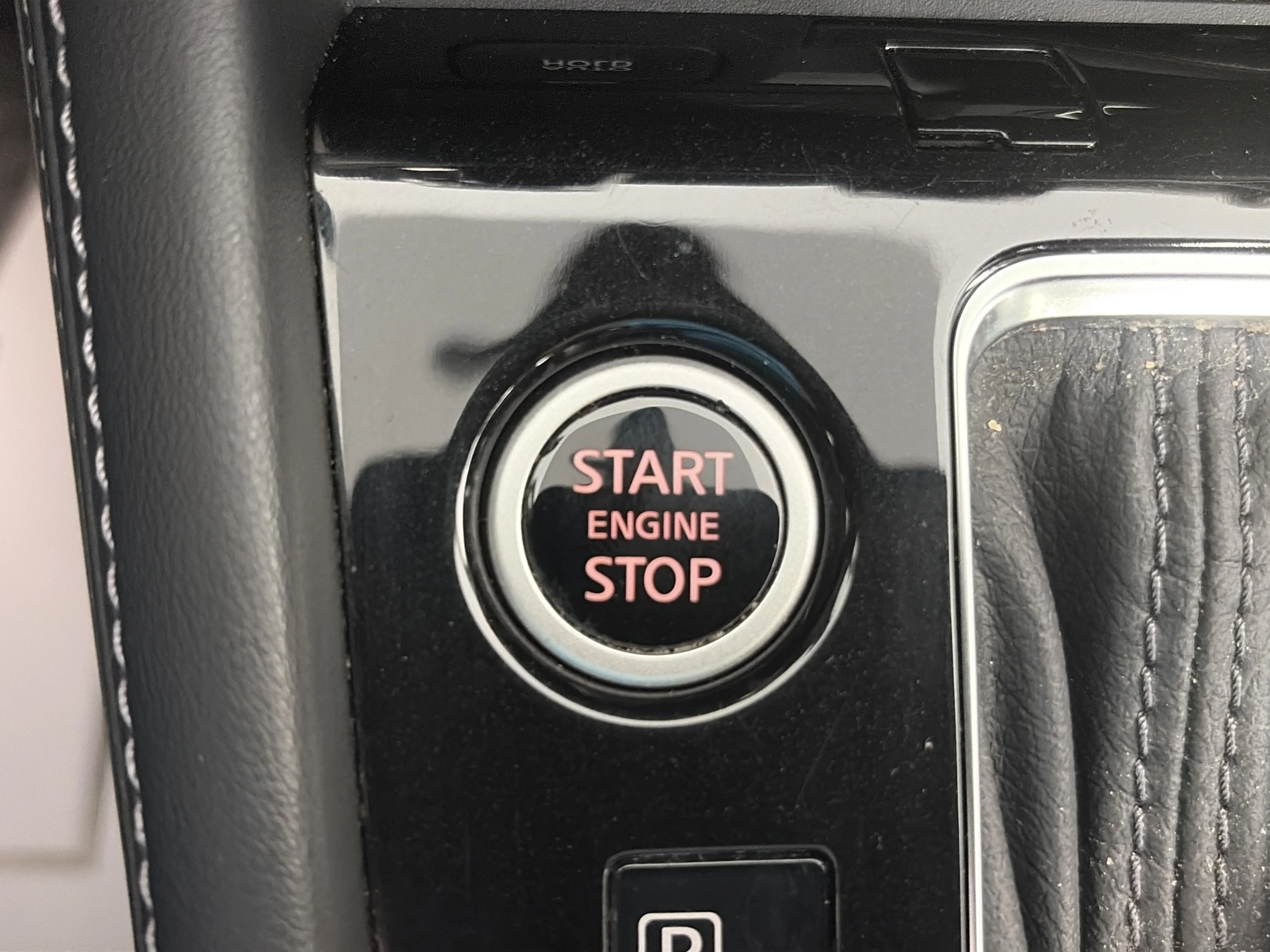 Used 2023 Gun Metallic Nissan SV image 27