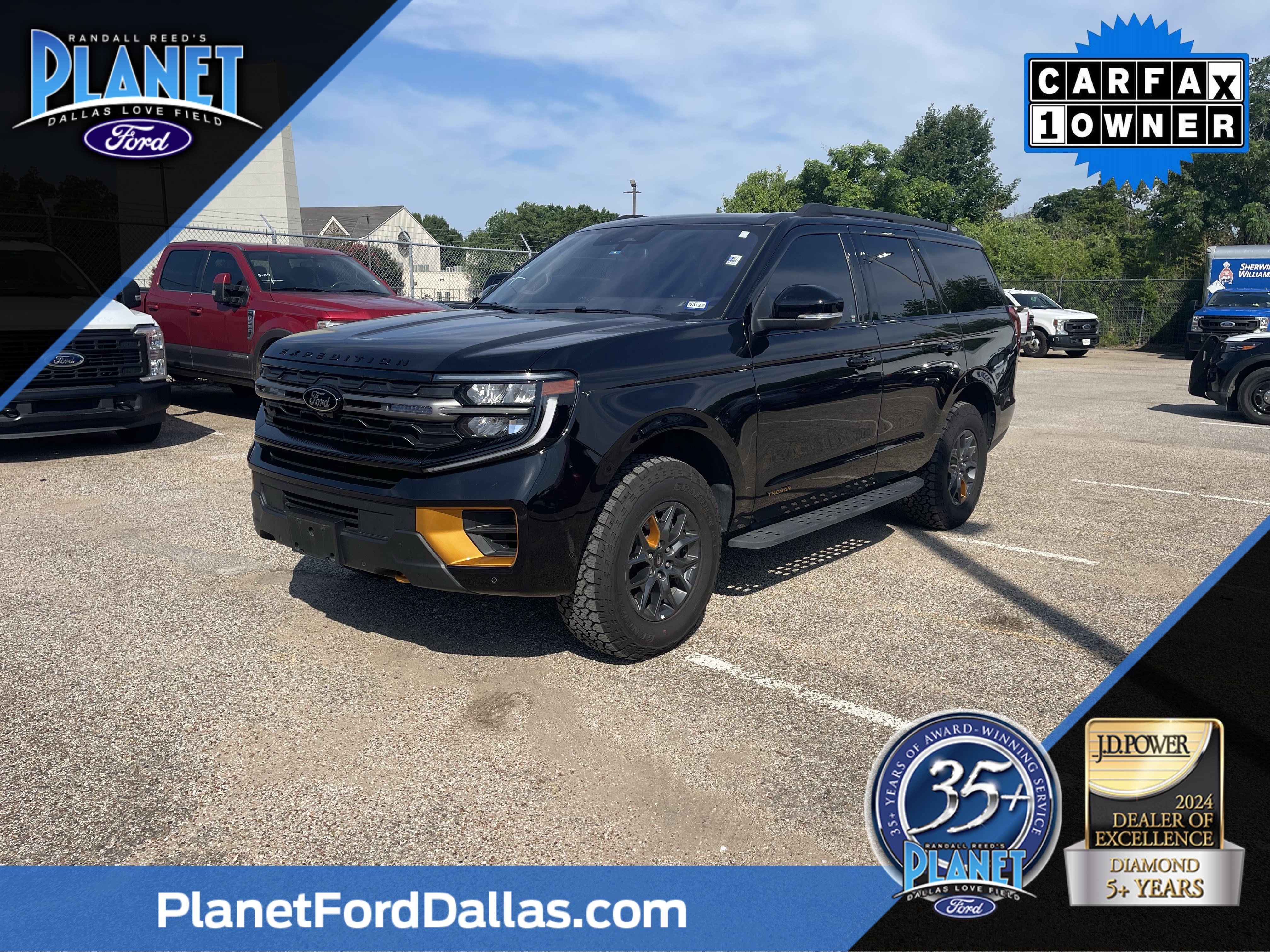 2025 Ford Expedition Tremor 4x4's photo