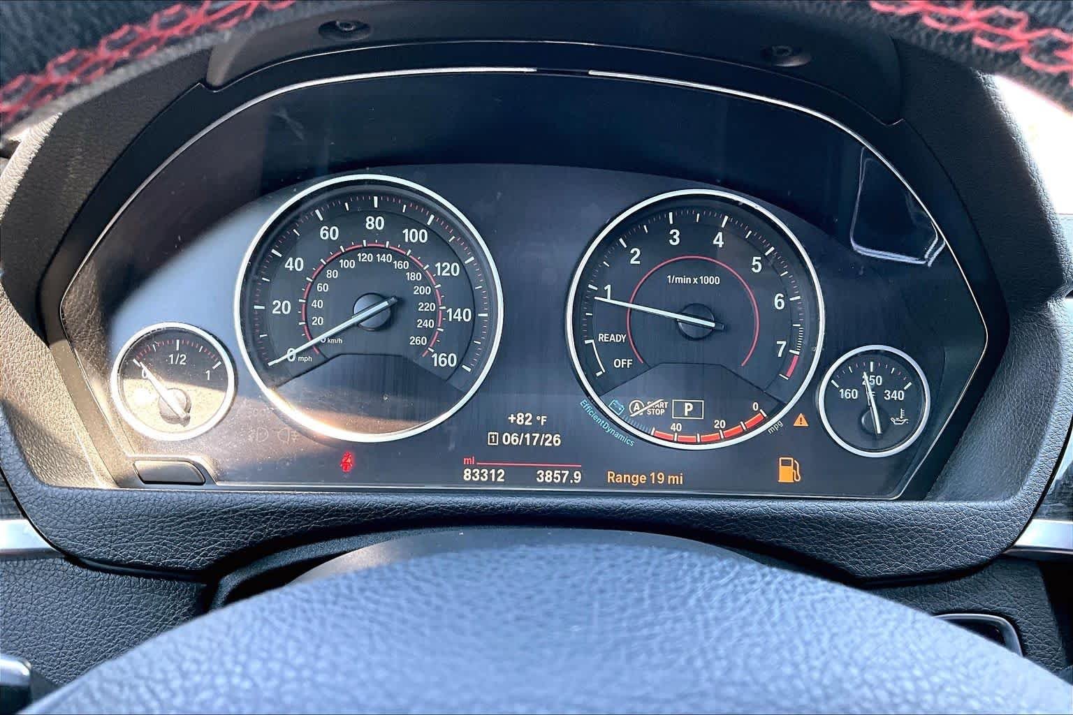 Used 2018 Alpine White BMW 330i image 25