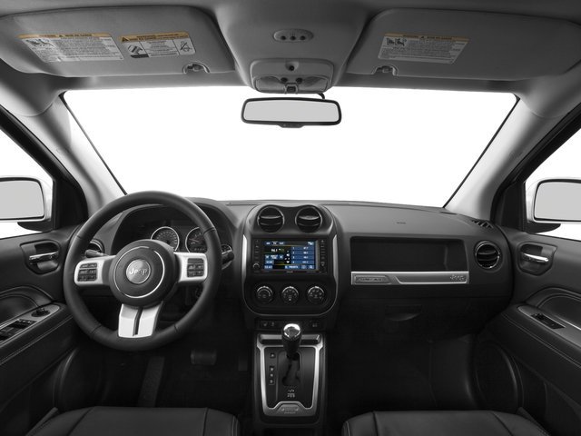 Used 2016 Bright White Clearcoat Jeep Latitude image 10