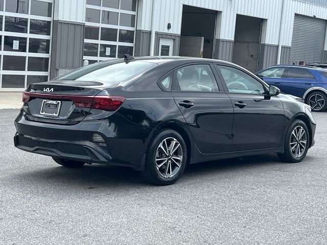 Used 2023 Black Kia LXS image 13