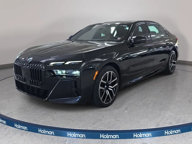 2023 BMW 7 Series 740i
