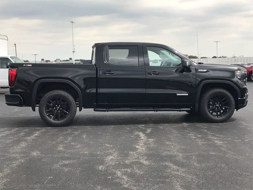New 2026 Onyx Black GMC Elevation image 11