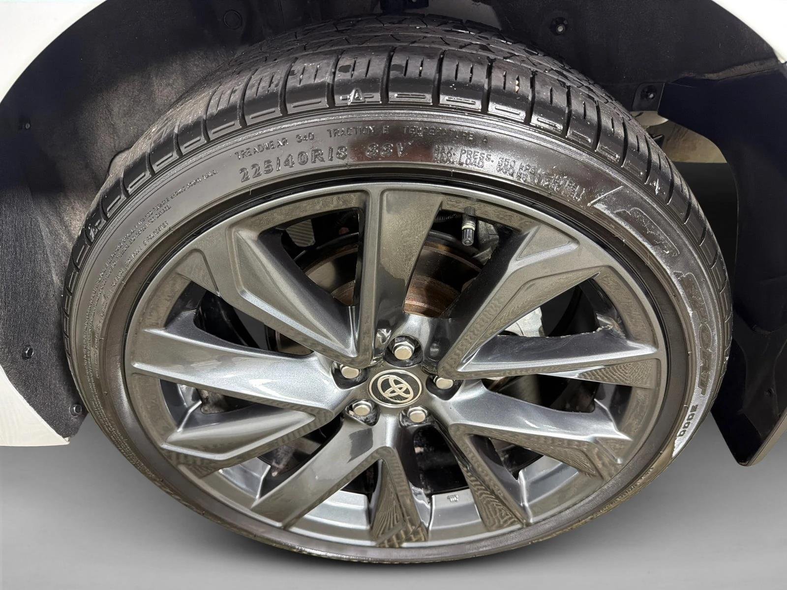 Certified Used 2025 Wind Chill Pearl Toyota SE image 19
