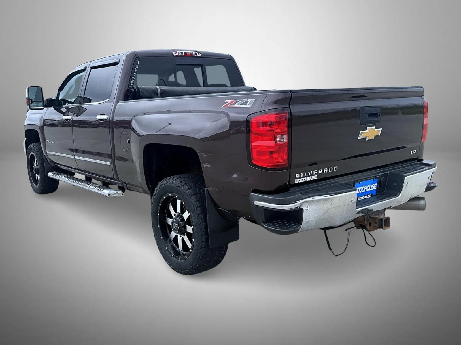 Used 2016 Brown Chevrolet LTZ image 7