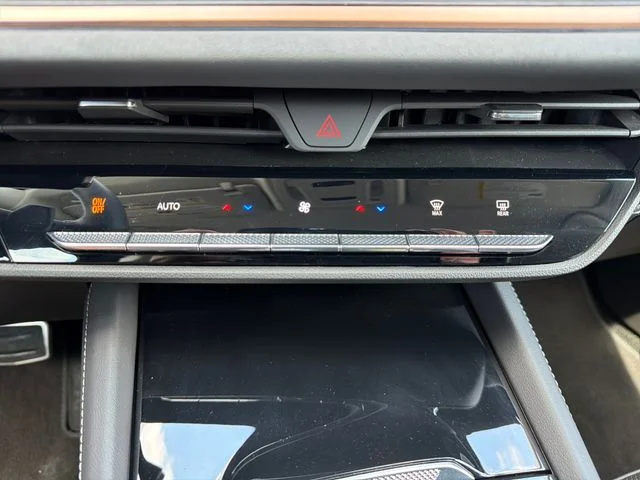 2026 Buick Envision Sport Touring - Photo 14