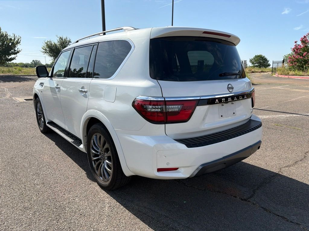Used 2021 White Nissan Platinum image 5