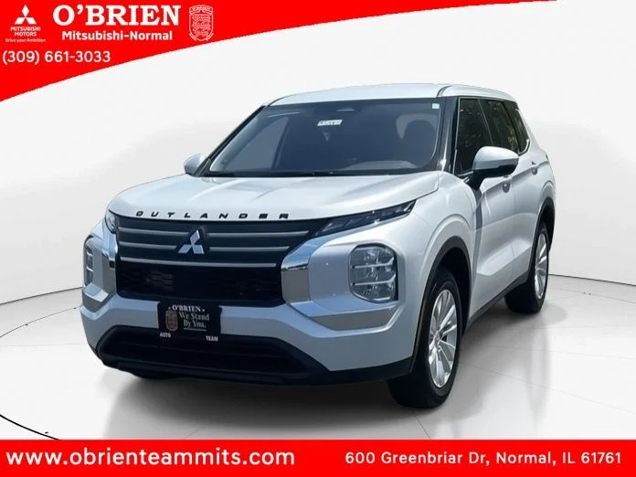 2026 Mitsubishi Outlander ES FWD's photo
