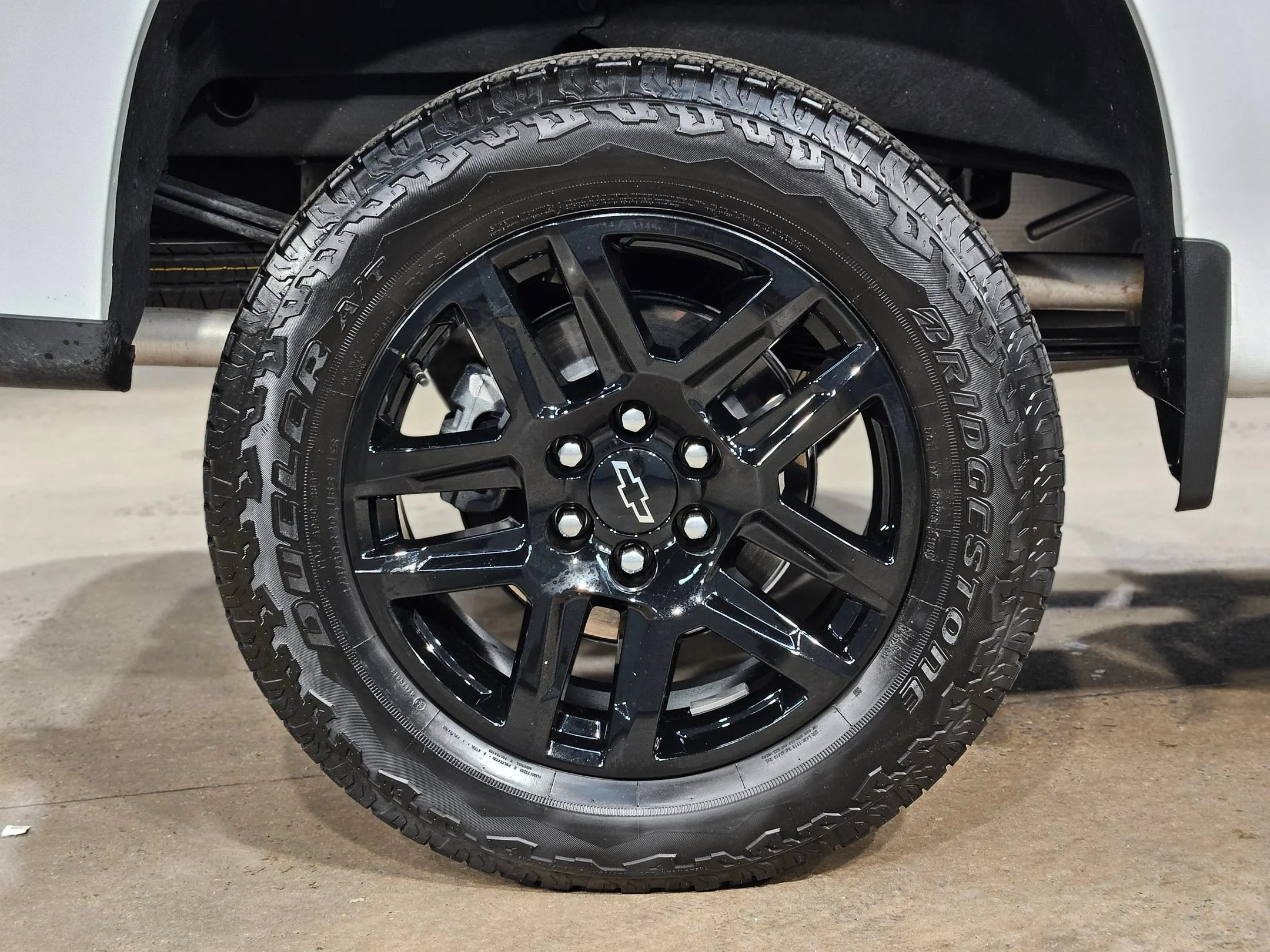 Used 2026 Summit White Chevrolet LT Trail Boss image 17