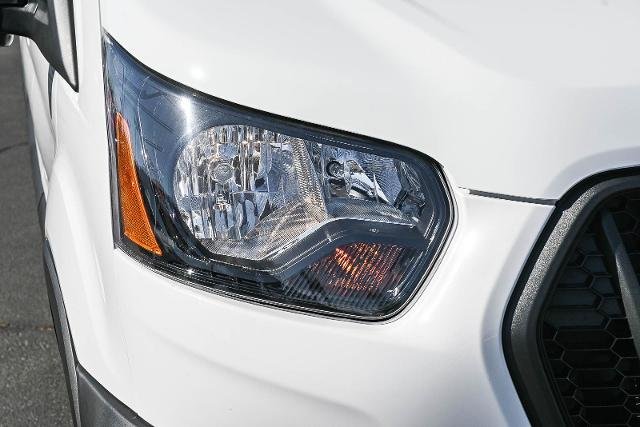 New 2026 Oxford White Ford Cargo Van image 43