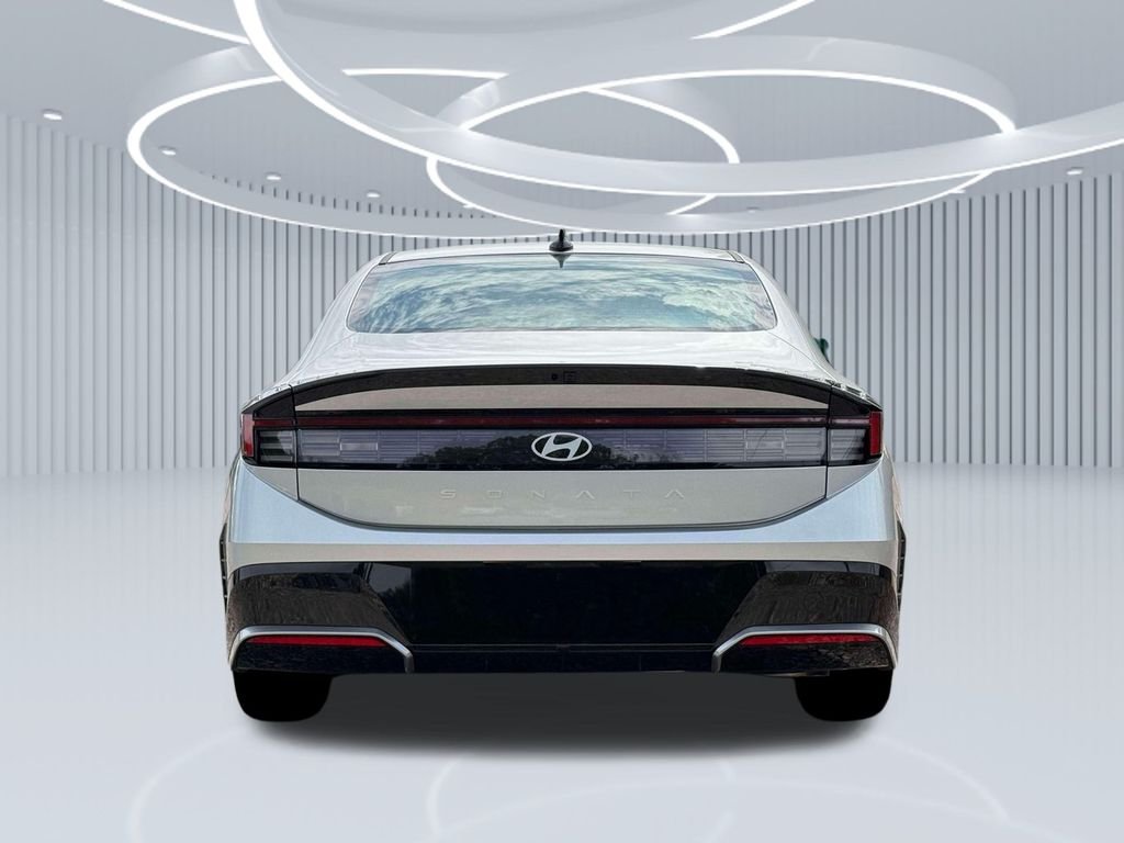 New 2026 Silver Hyundai SEL Sport image 25