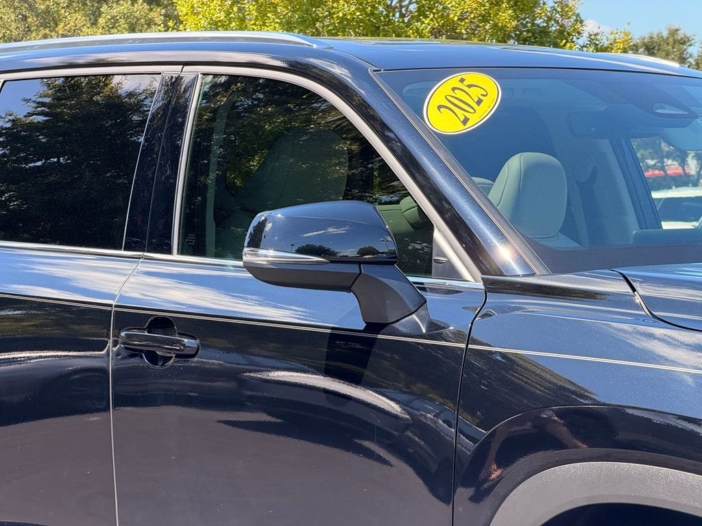 Used 2025 Black Toyota XLE image 7