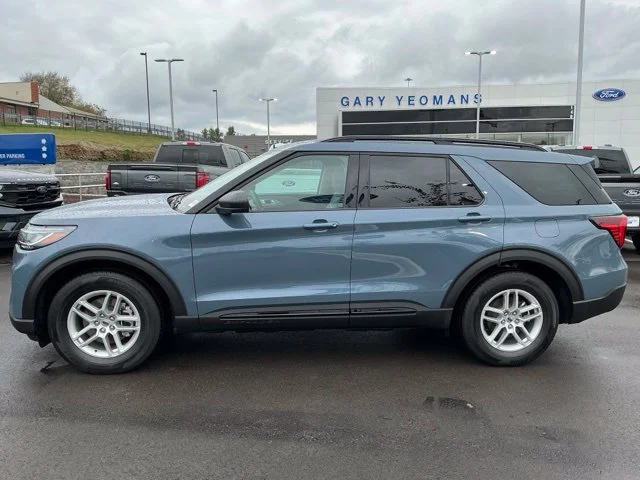 New 2026 Vapor Blue Metallic Ford Active image 2
