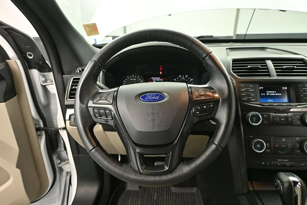 Used 2019 White Ford XLT image 20