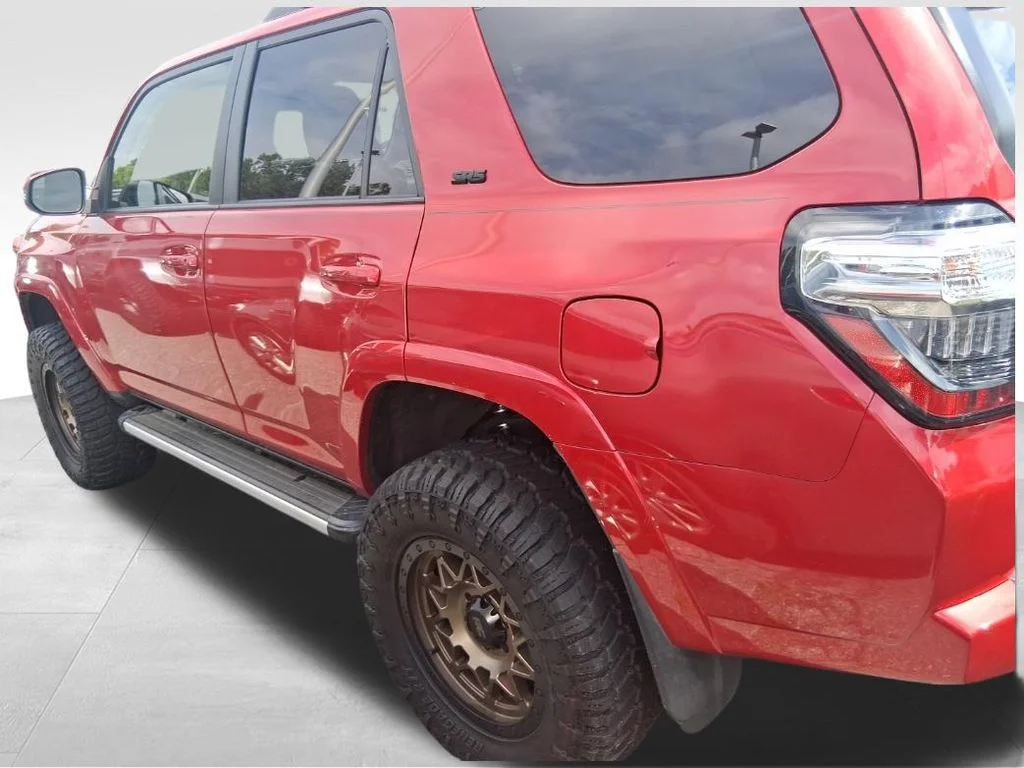Used 2022 Red Toyota SR5 Premium image 4