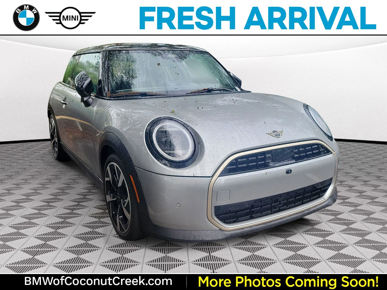 2025 MINI Hardtop Cooper's photo