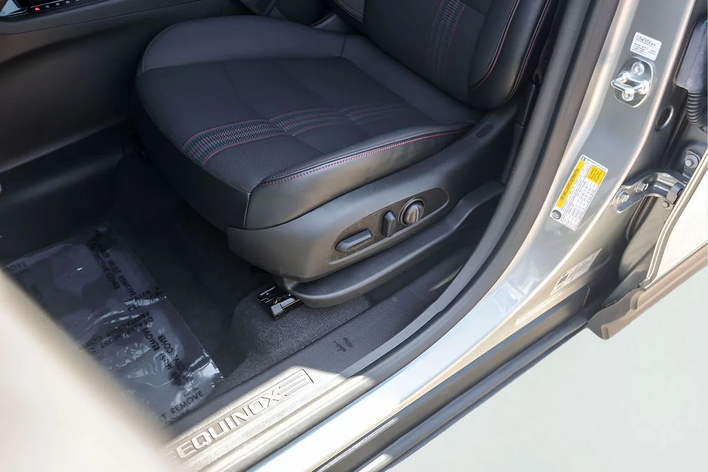 Used 2024 Gray Chevrolet RS image 11