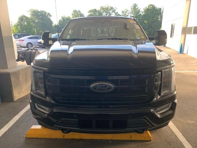 Certified Used 2023 Agate Black Metallic Ford Lariat image 3