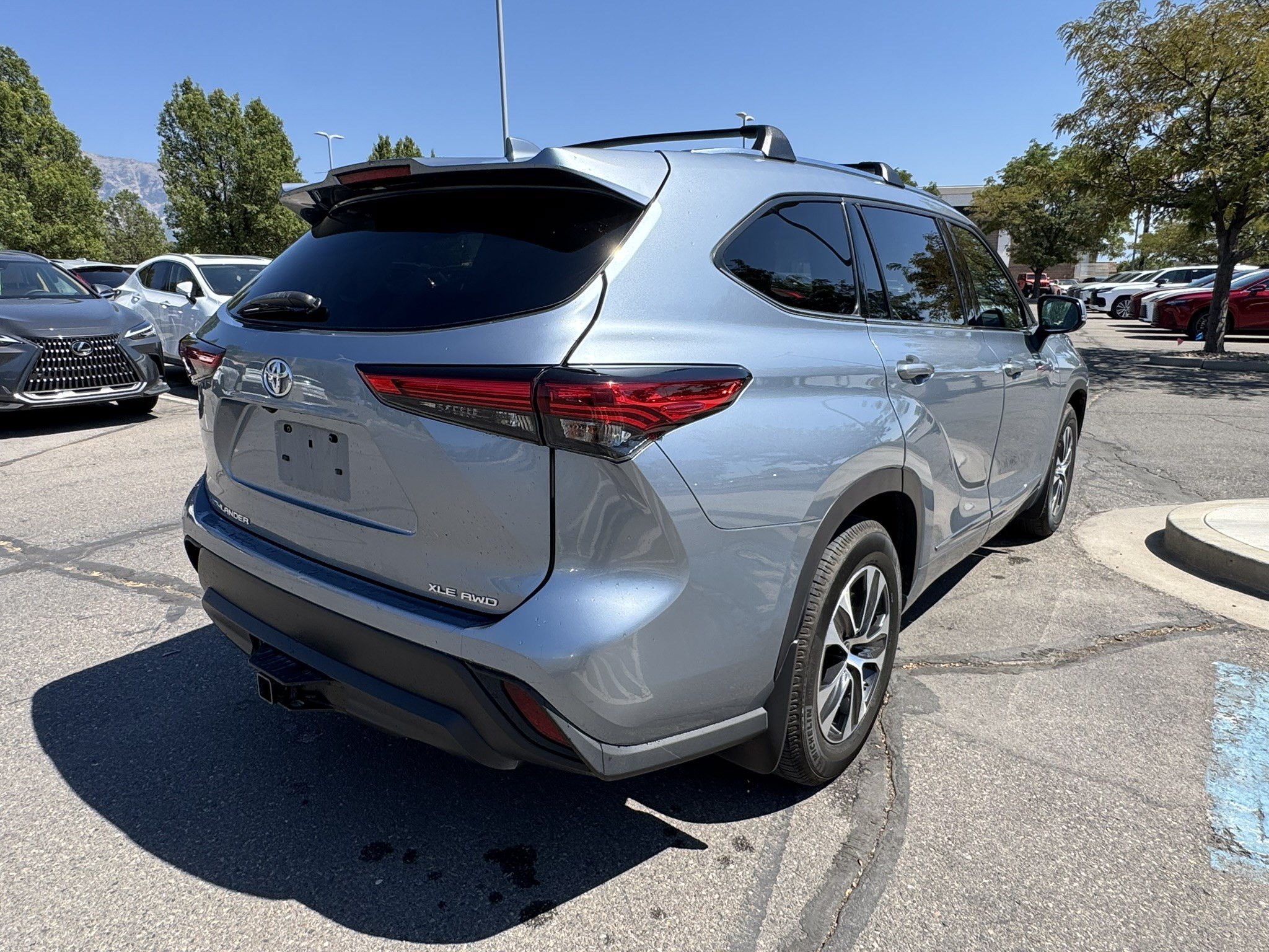Used 2021 Moon Dust Toyota XLE image 5