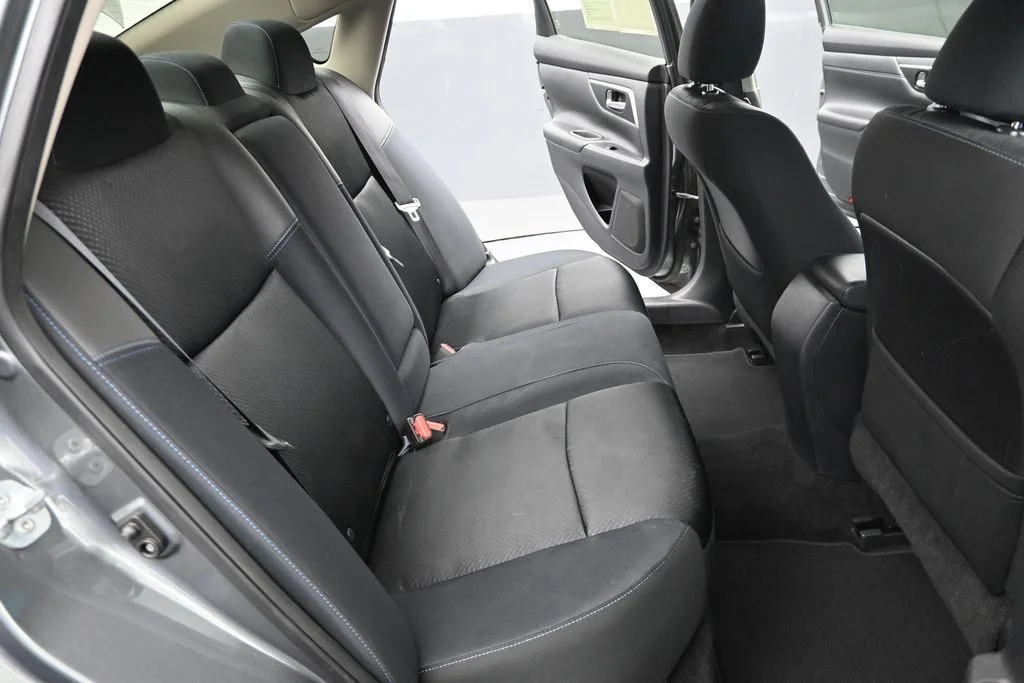 Used 2017 Gray Nissan 2.5 SR image 28