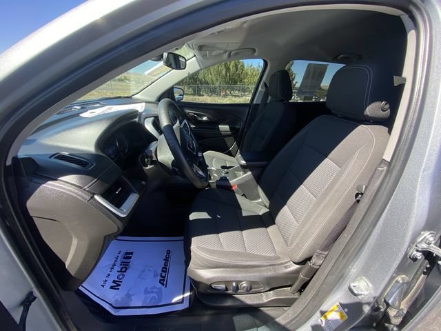 Used 2023 Sterling Metallic GMC SLE image 11