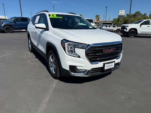 2023 GMC Terrain SLE