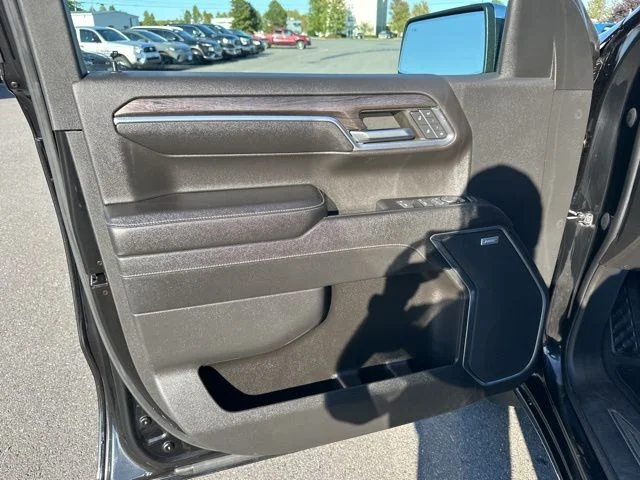 2023 Chevrolet Silverado 1500 LTZ - Photo 15