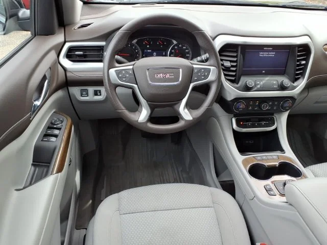 2021 GMC Acadia SLE - Photo 9