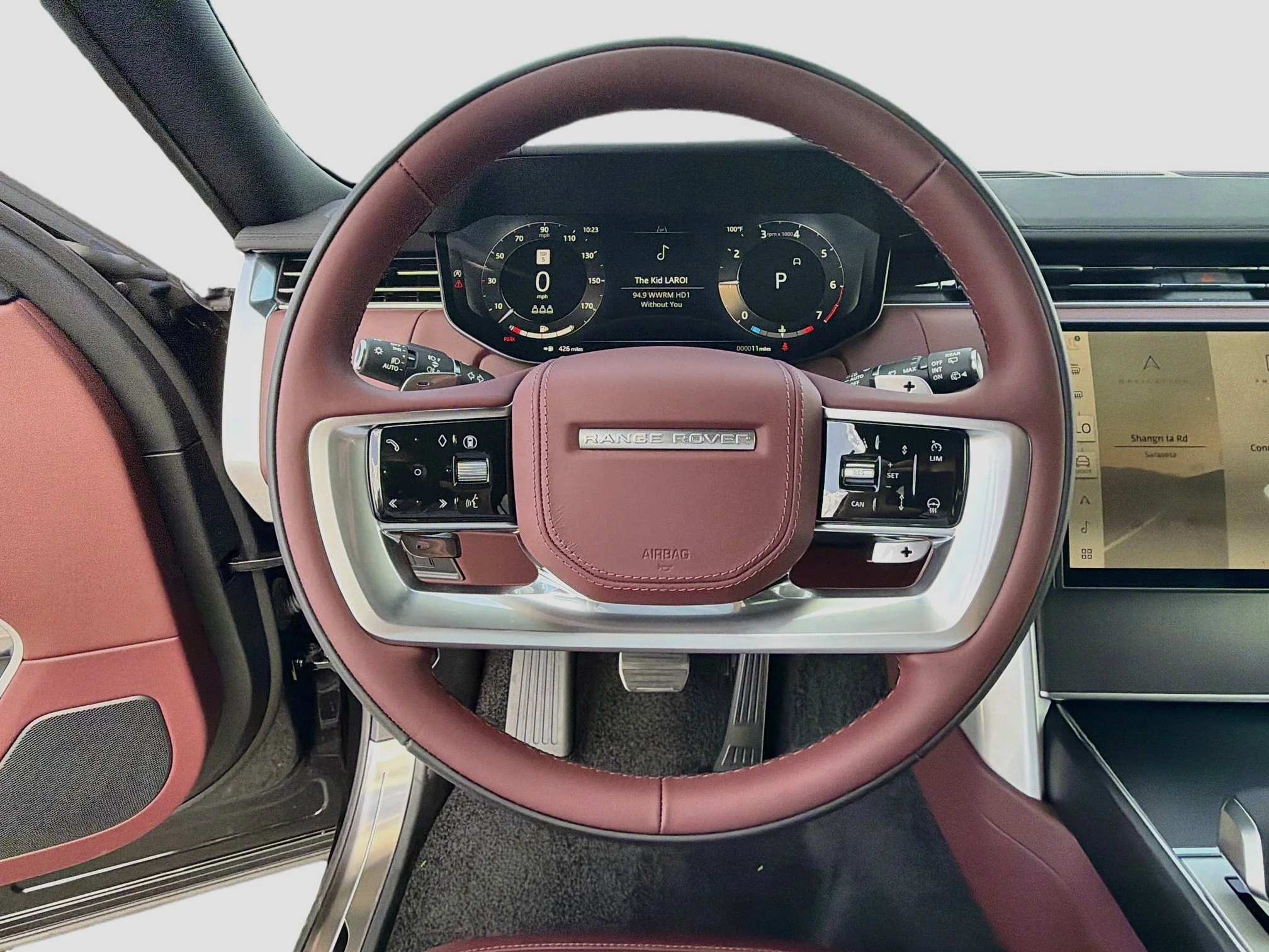 New 2026 Santorini Black Land Rover SE image 41