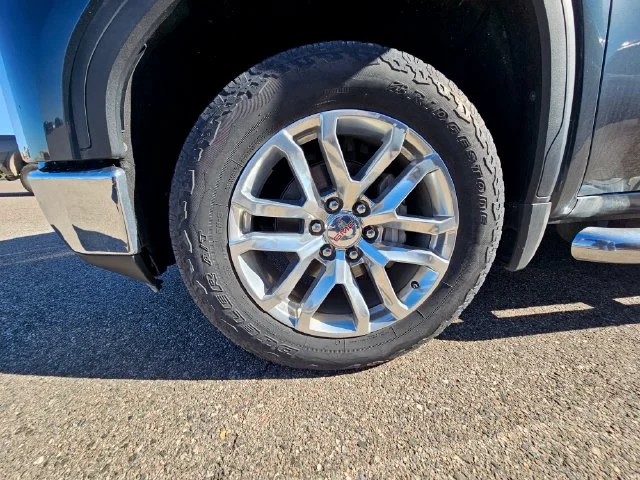 Used 2019 Sky GMC SLT image 21