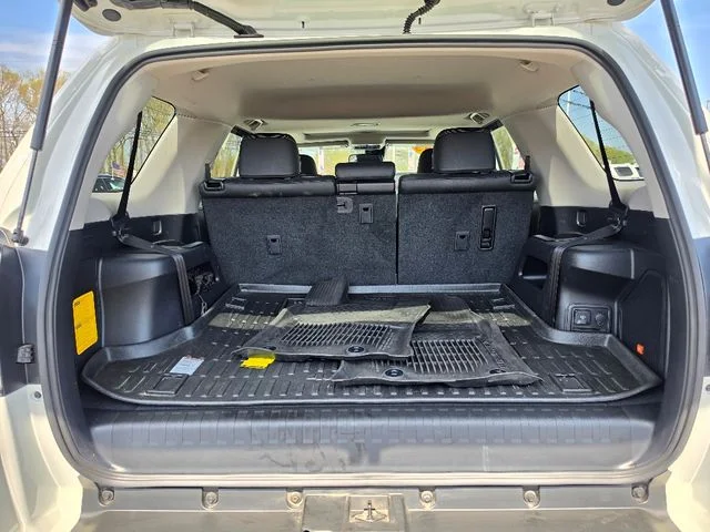 2023 Toyota 4Runner Limited - Photo 17