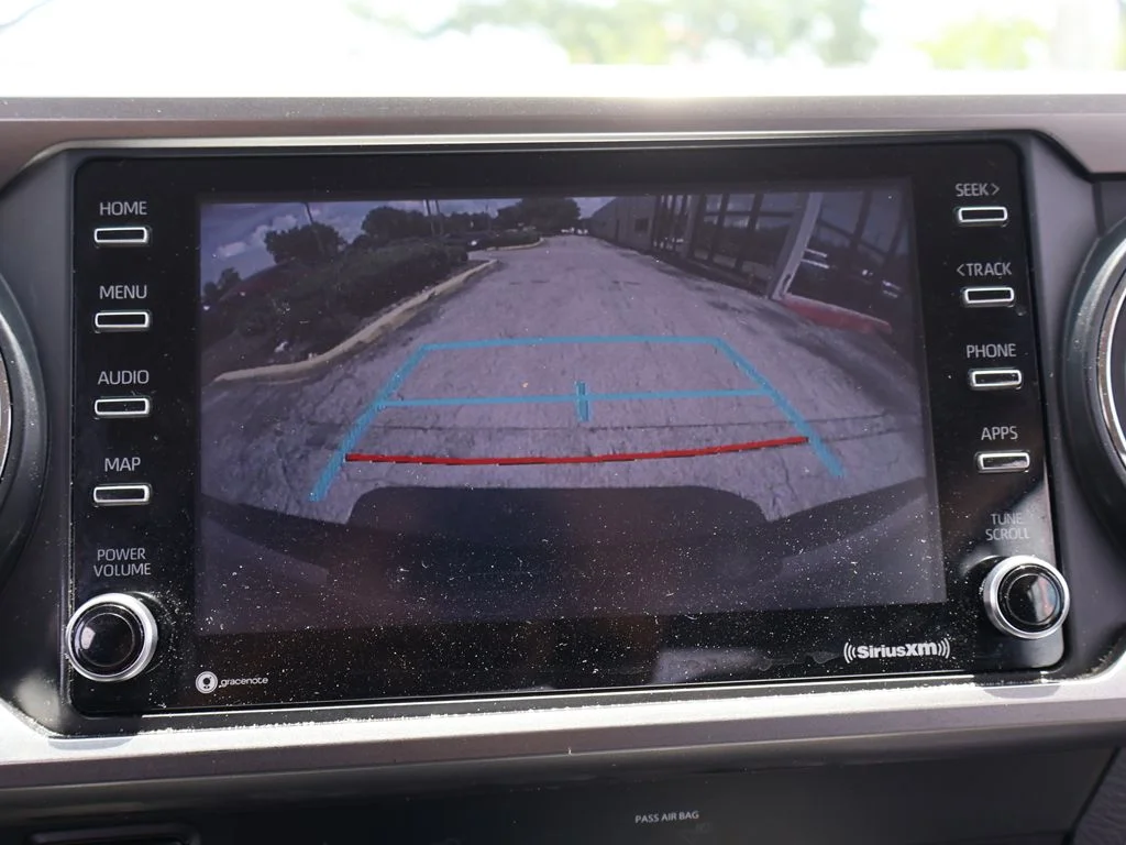 Used 2022 Red Toyota SR5 image 38