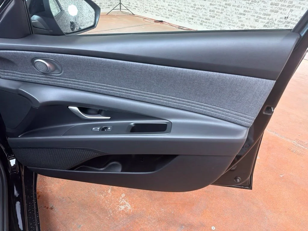 New 2026 Amazon Gray Hyundai SEL Sport Plus image 10