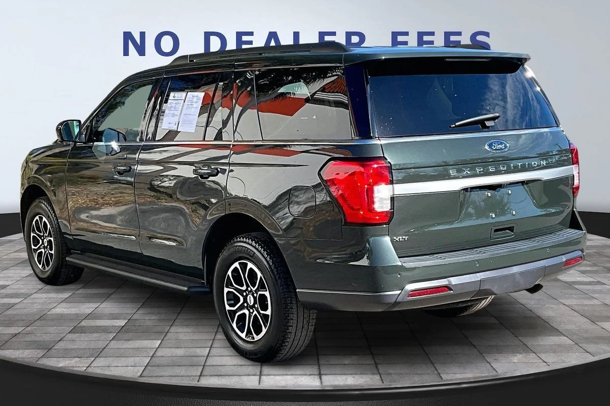 Used 2022  Ford XLT image 4