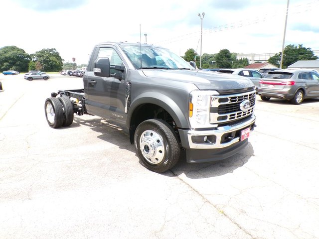 2026 Ford Chassis Cab F-450® XLT