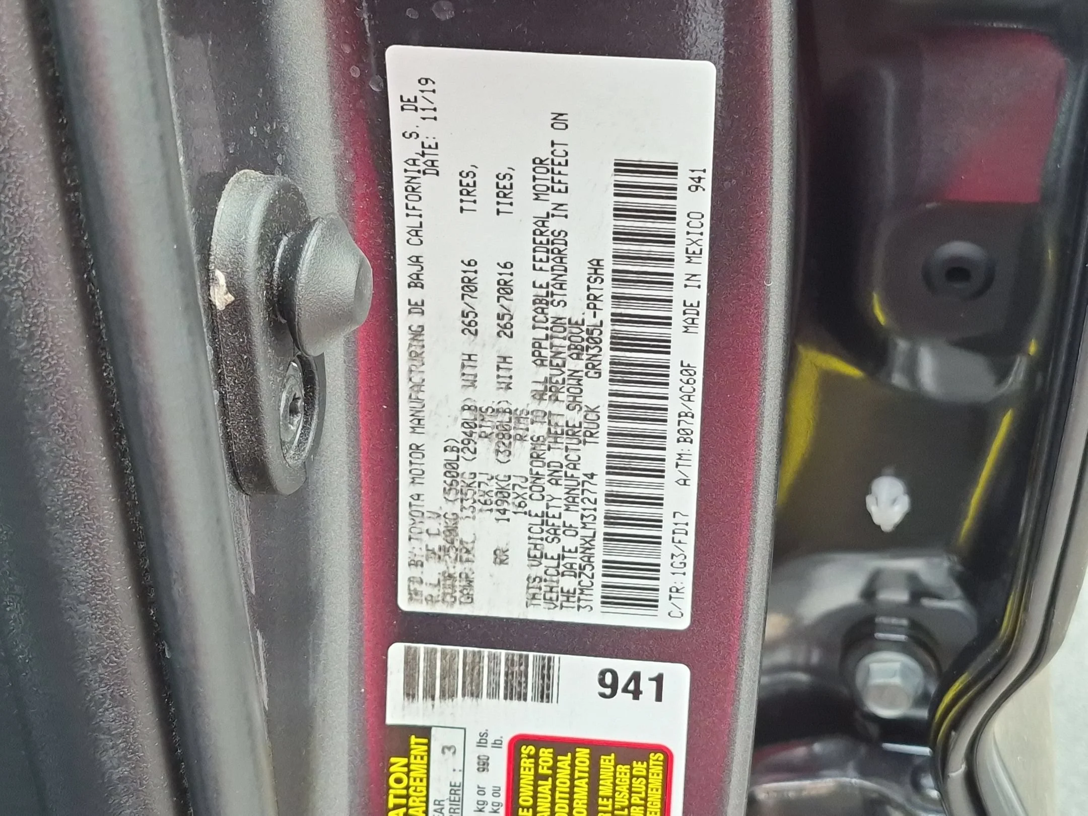 Used 2020 2020 Toyota Tacoma Trd Off Road Toyota SR5 image 32
