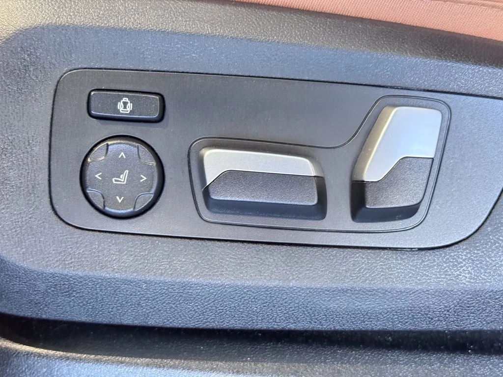 2026 BMW X5 40i - Photo 14