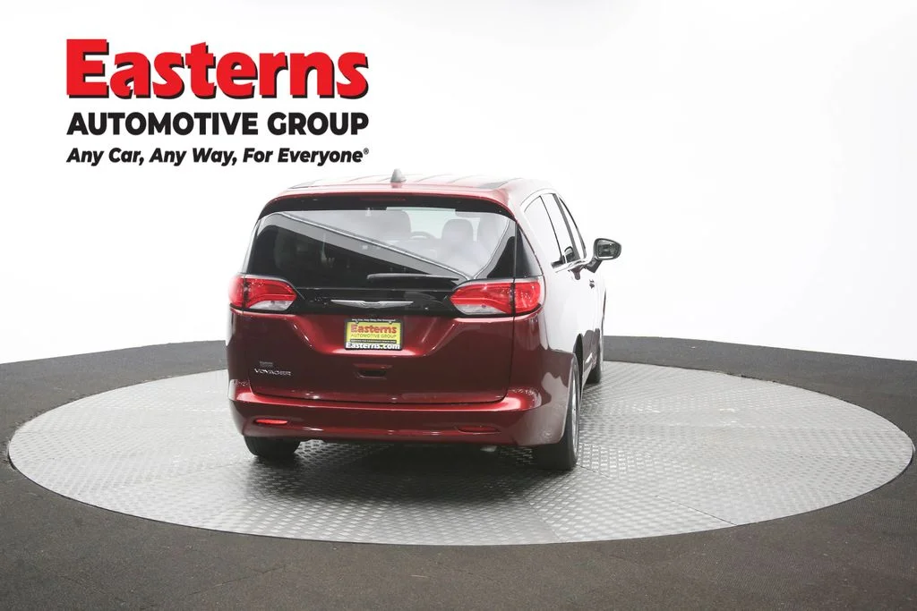 Used 2023 Red Chrysler LX image 34