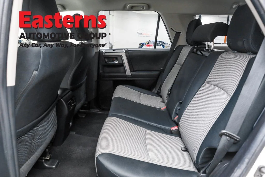 Used 2024 White Toyota SR5 image 20