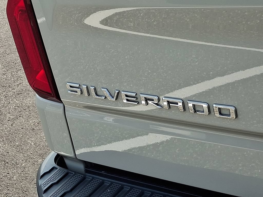 Certified Used 2026 White Sands Chevrolet RST image 30