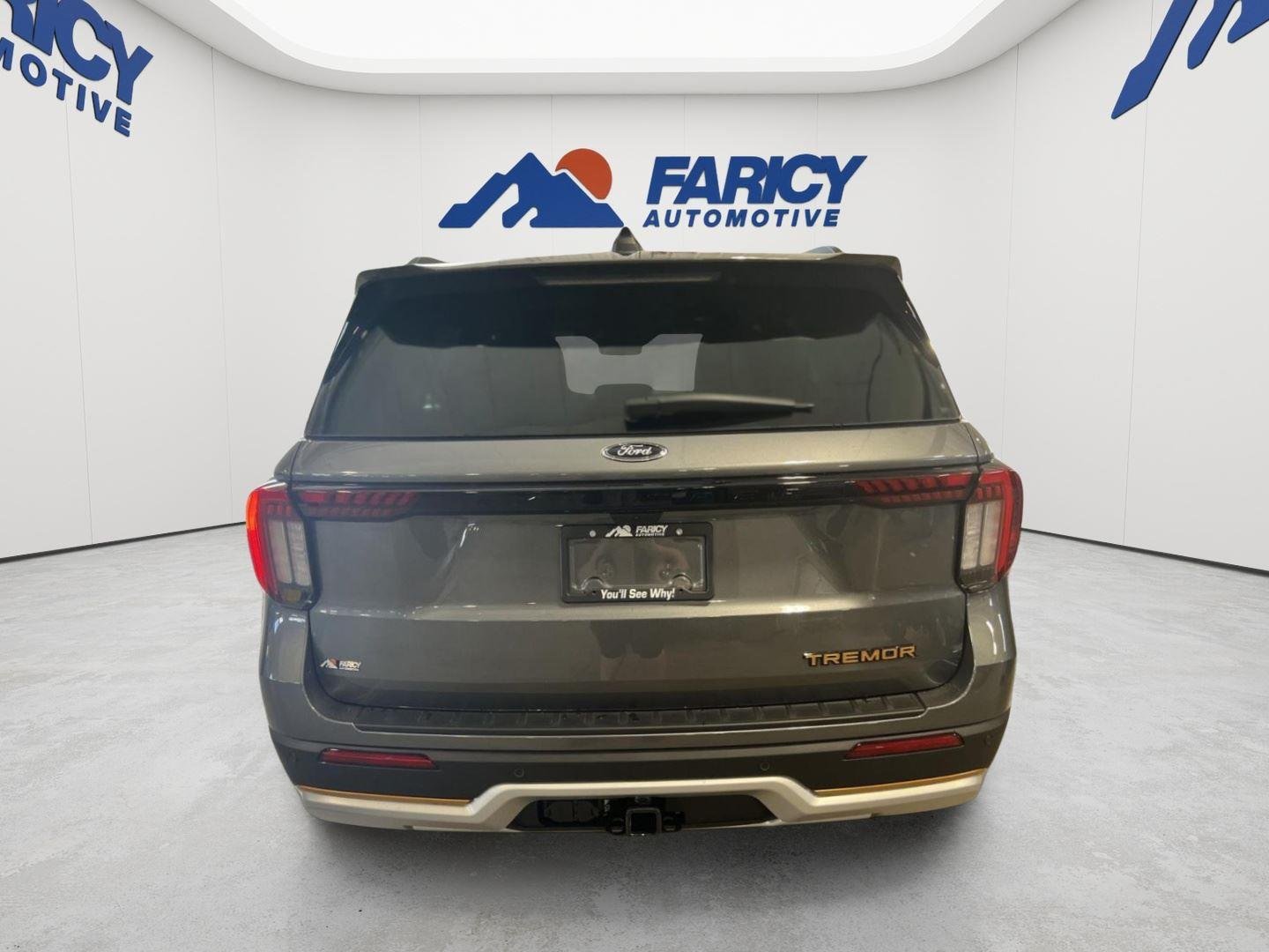 New 2026 Carbonized Gray Metallic Ford Tremor® image 45