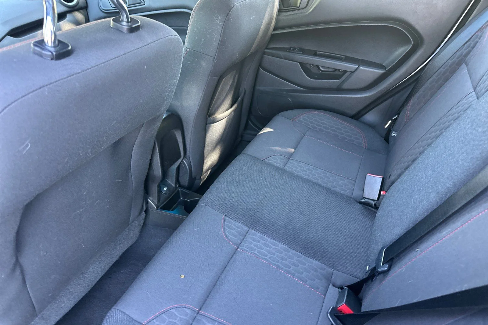 Used 2019 Oxford White Ford ST image 9