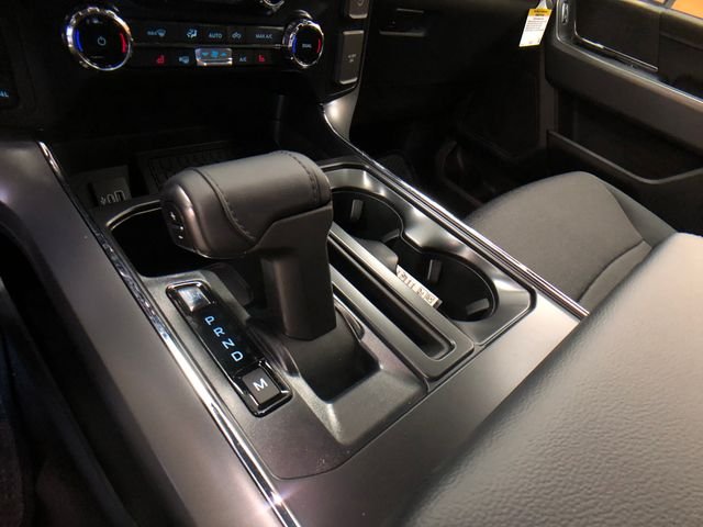 New 2026 Oxford White Ford XLT image 18