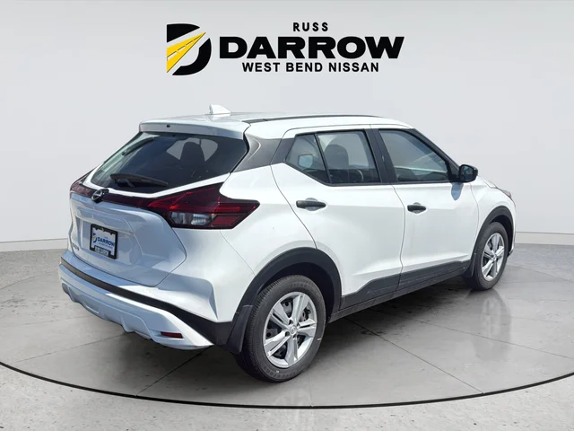 Certified Used 2025 White Nissan S image 5