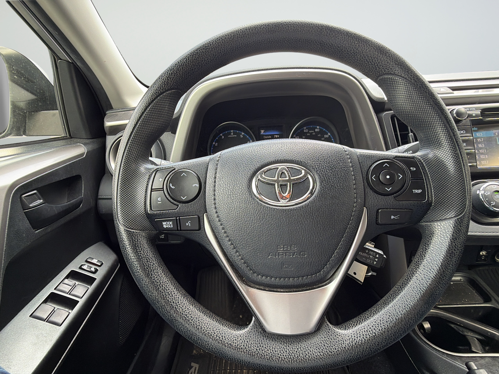 Used 2018 Silver Toyota LE image 37
