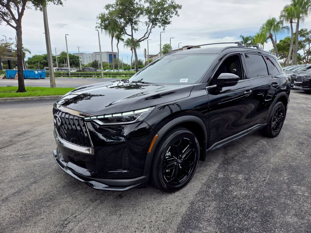 Used 2026 Black INFINITI SPORT image 18