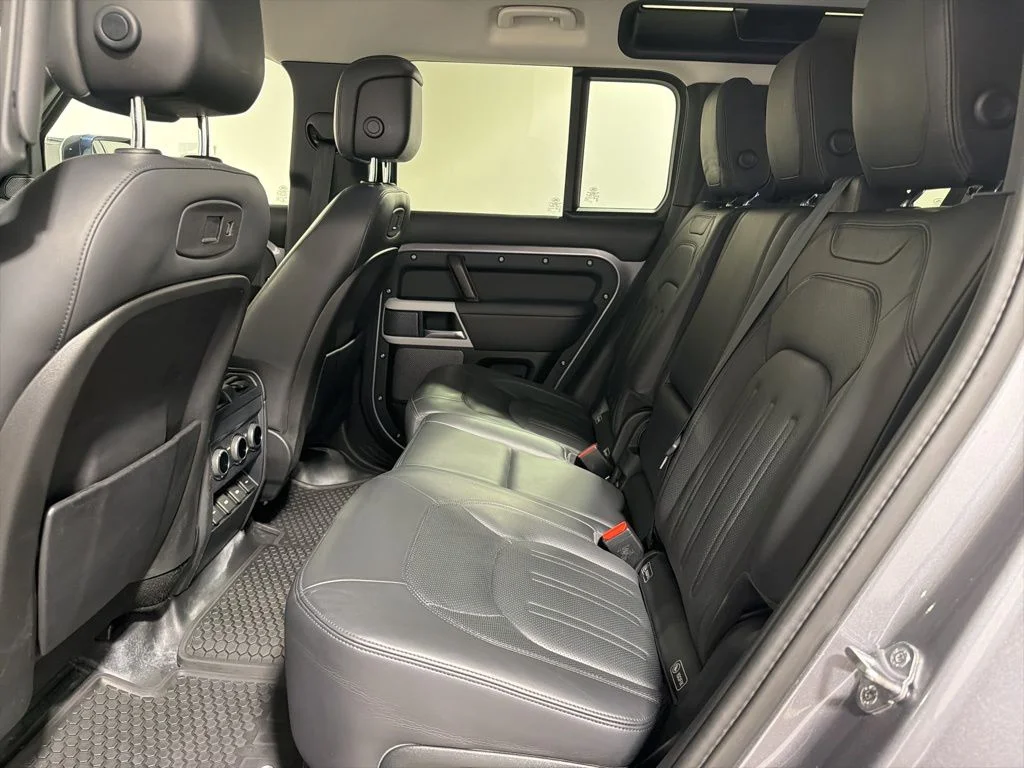 Used 2020 Eiger Gray Metallic Land Rover HSE image 22