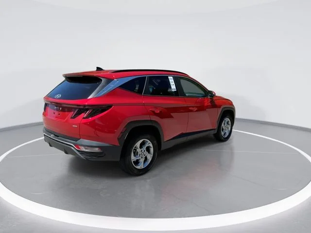 Used 2023 Red Hyundai SEL image 8