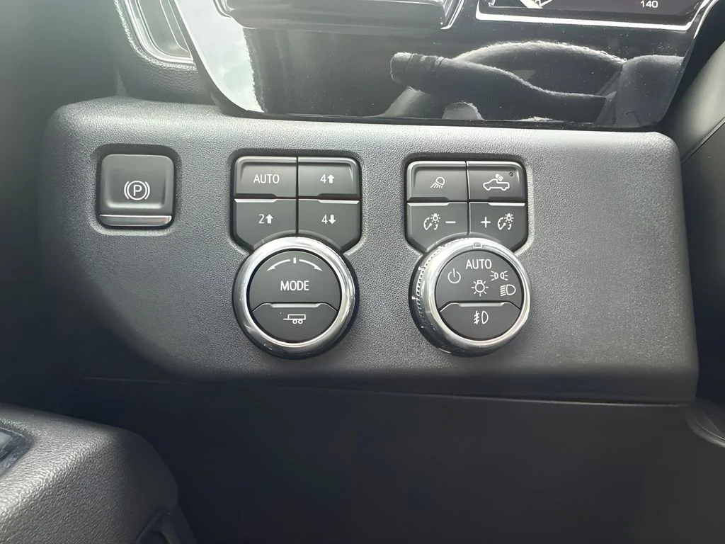 Used 2026 Black GMC SLT image 17